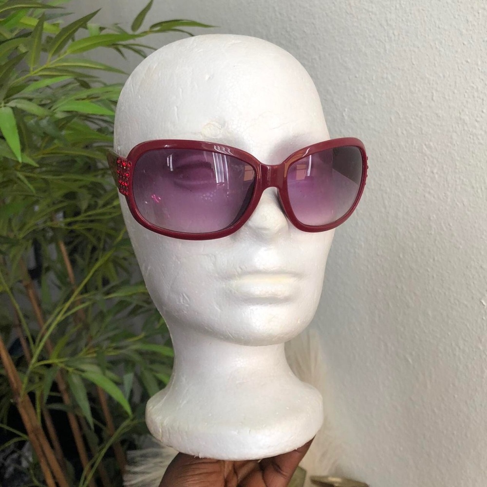 Y2K oversize round Baddie Mcbling Vixen Trendy Red pink sunglasses rhinestones